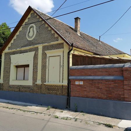 Ferienwohnung Marcius Vendeghaz Mohács Exterior foto